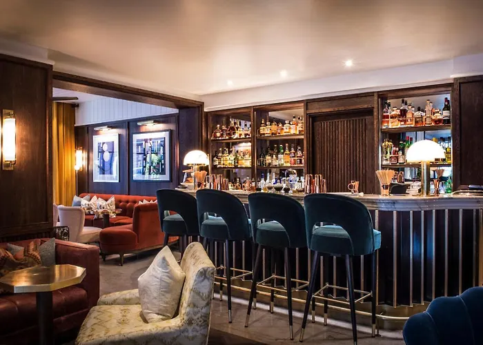 Best Hotels Near Harley Street Clinic in London