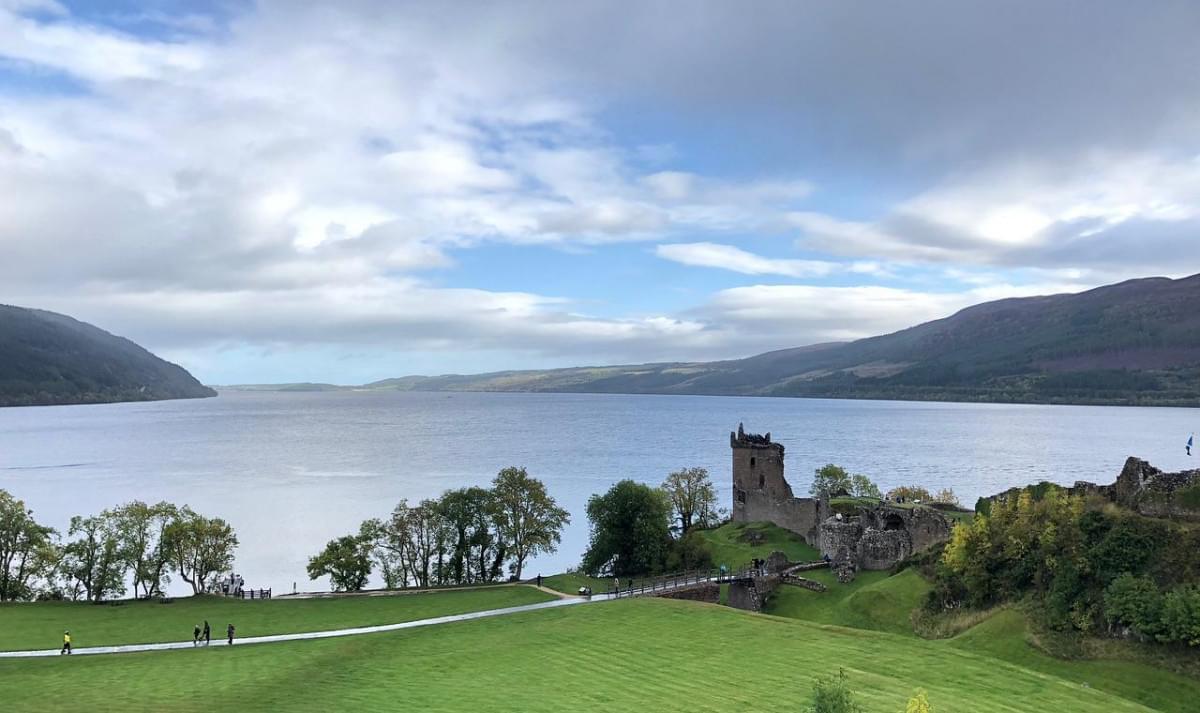 lago di loch ness lago scozia